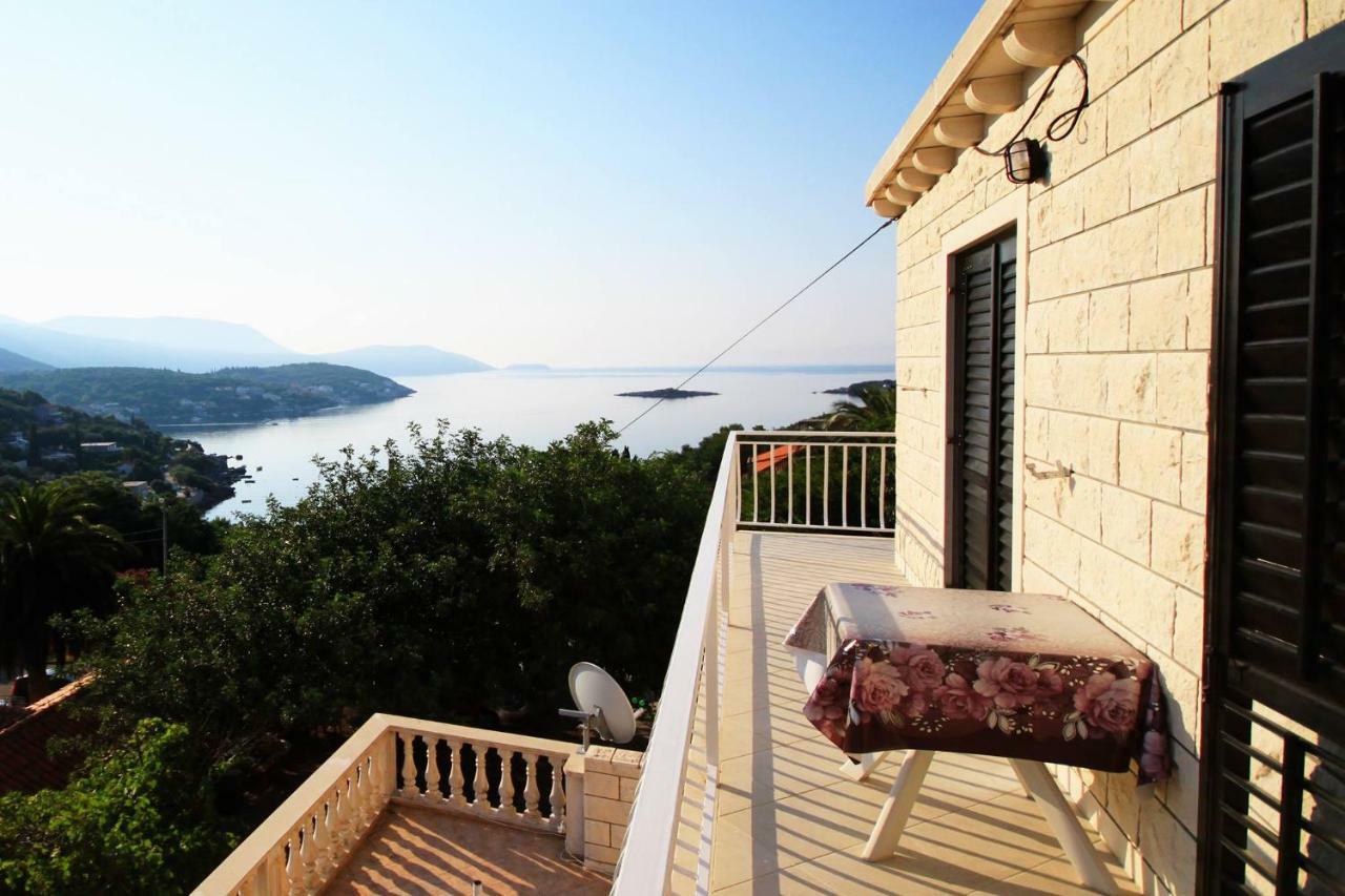 Diving Apartments Молунат Екстериор снимка