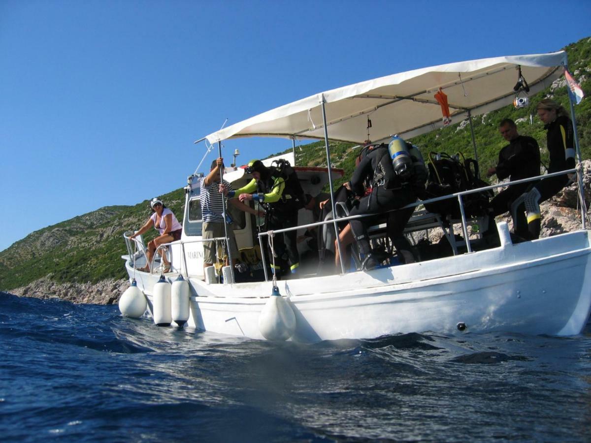 Diving Apartments Молунат Екстериор снимка