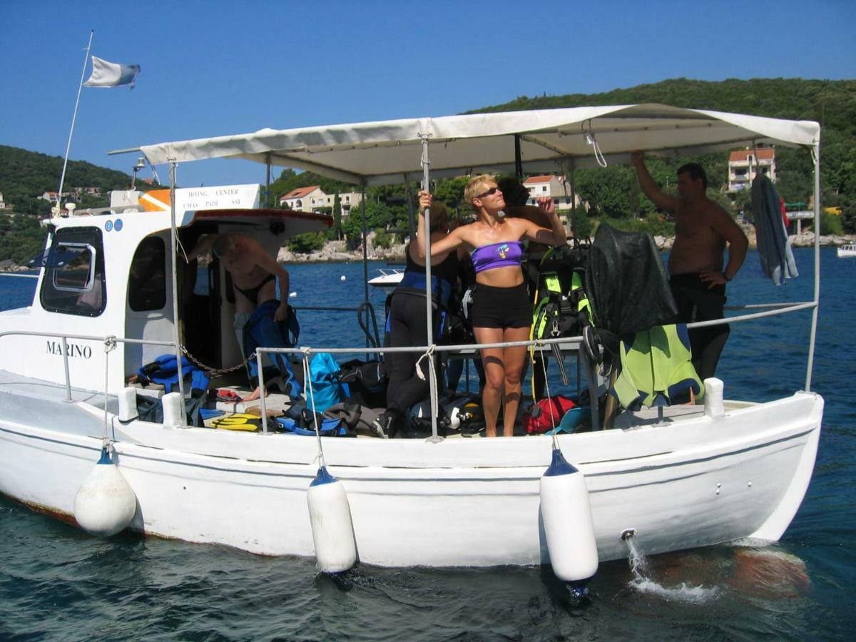 Diving Apartments Молунат Екстериор снимка